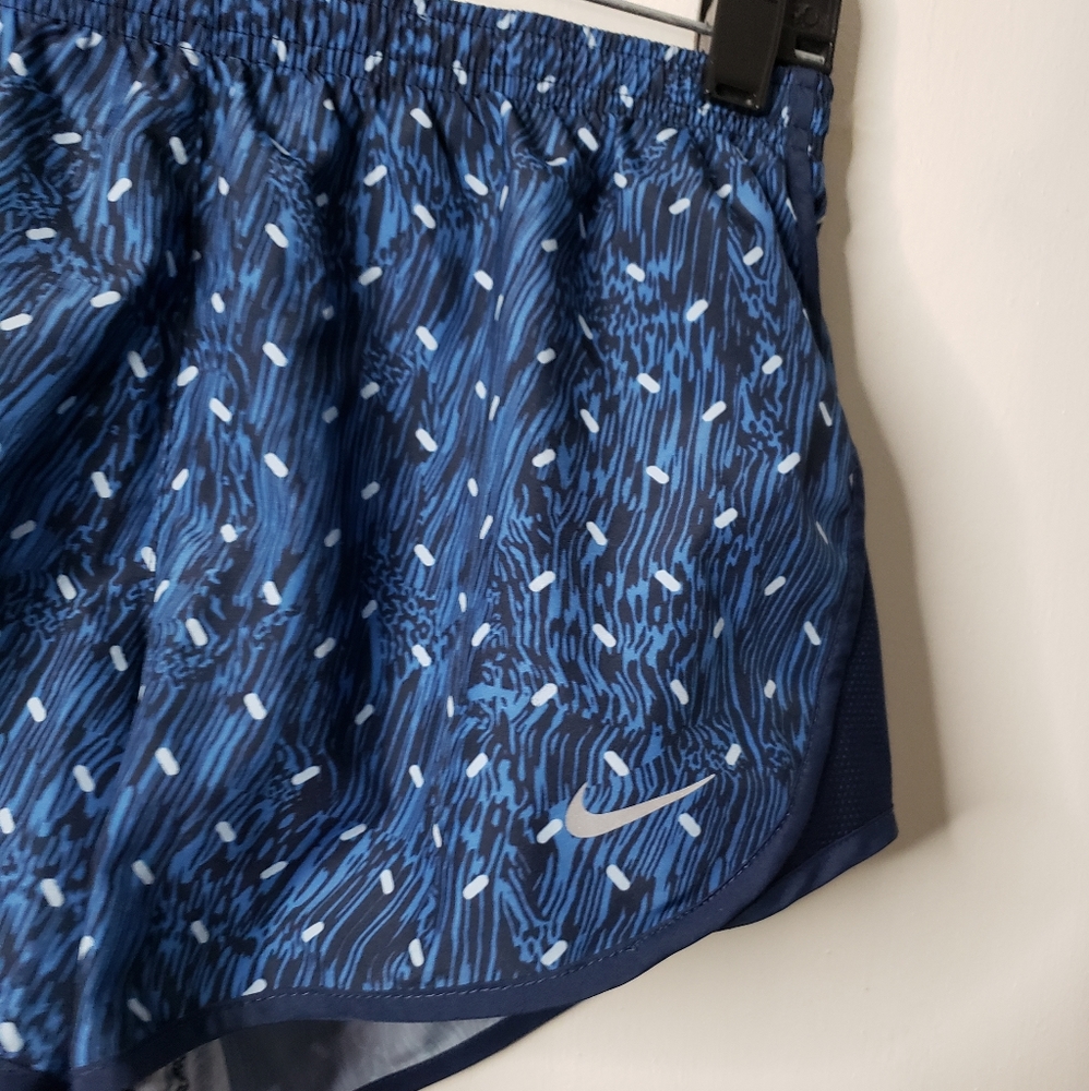 NIKE RUNNING SHORTS - Picture 4 of 7